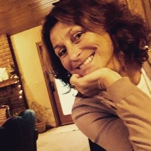 Meet your Posher, Ginette